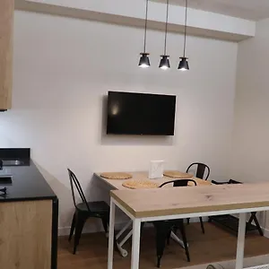 Ama Metropolitano 03 Apartamento